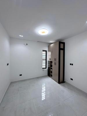2 Bedroom Apartment, Ologolo, Lekki, Lagos, Block of Flats for Sale