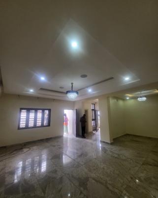 Luxurious Massive 3bedroom Flat with Bq, By Nitel Junction, Wuse 2, Abuja, Flat / Apartment for Rent