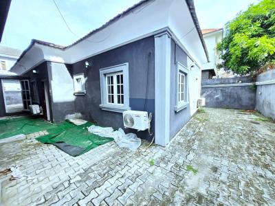 2 Bedroom Bungalow, Lekki Phase 1, Lekki, Lagos, Detached Bungalow for Rent