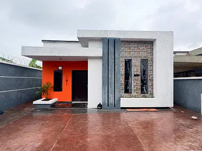 Modern Contemporary 4 Bedroom Bungalow