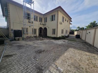Spacious 5-bedroom Semi-detached Duplex with Bq, Off Admiralty Road, Lekki Phase 1, Lekki, Lagos, Office Space for Rent
