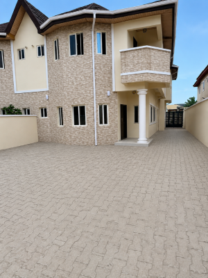 Just Renovated Spacious 4 Bedrooms Semi Detached Duplex, Admiralty Homes Estate, Lekki, Lagos, Semi-detached Duplex for Rent