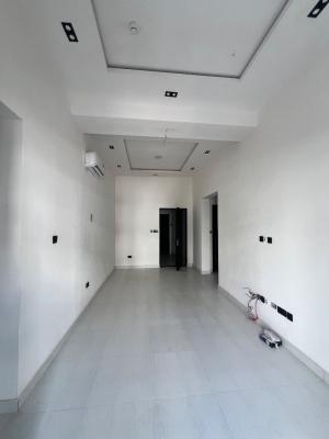 Luxury 2 Bedroom Apartment, Off Freedom Way, Lekki Phase 1, Lekki, Lagos, Flat / Apartment for Rent