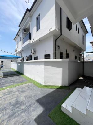 Tastefully Built 4bedroom Semi Detached Duplex with Bq, Idado, Lekki, Lagos, Semi-detached Duplex for Rent