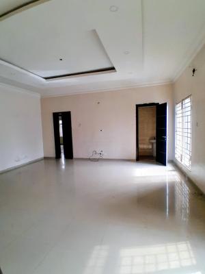 3 Bedrooms with a Room Bq, Off Pinnacle Lekki Right, Lekki, Lagos, Flat / Apartment for Rent