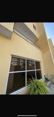 Available Ii Parlour Space, Lekki Conservation, Lekki, Lagos, Self Contain (single Rooms) for Rent