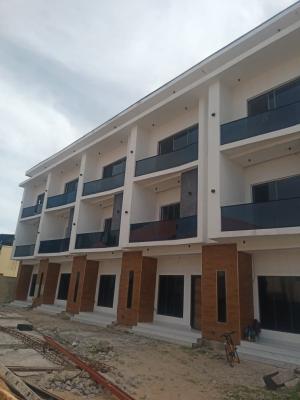 4 Bedrooms Terraced House with Bq, Lekki Phase 1, Lekki, Lagos, Terraced Duplex for Sale