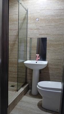 3 Bedroom Apartment with Bq, Ologolo, Lekki, Lagos, Flat / Apartment for Rent