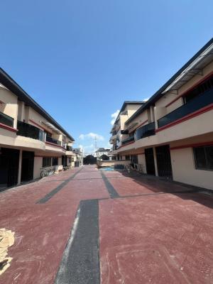3 Bedroom Apartment with Bq, Ologolo, Lekki, Lagos, Flat / Apartment for Rent