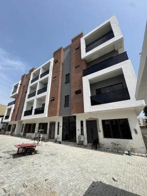 Family Friendly 3 Bedroom Maisonette with a Bq in a Very Sere Estate, Lekki Phase 1, Lekki, Lagos, House for Sale