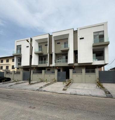 4 Bedrooms on Two Floors,each Self Compound Good Detailing.world C, Lekki Phase 1, Lekki, Lagos, Flat / Apartment for Sale