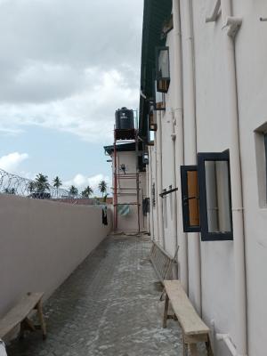 Executive &luxury Roomself Contained (brand New Upstairs), Directly Behind Luth, Mushin, Lagos, Self Contain (single Rooms) for Rent