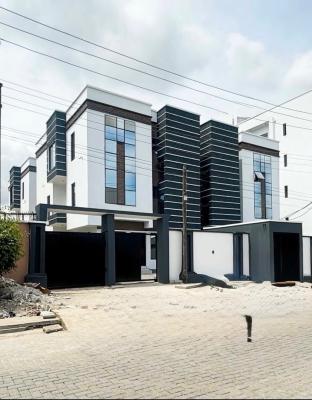Beautiful 4 Bedroom Townhouse Available, Lekki Phase 1, Lekki, Lagos, Terraced Duplex for Rent