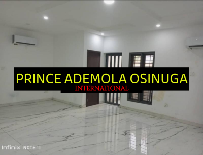 Well Sized 2 Bedroom Top Floor Apartment +bq ( No Swimming Pool, Parkview Estate Ikoyi, Parkview, Ikoyi, Lagos, Flat / Apartment for Rent