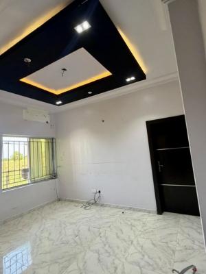 Luxury and Spacious in Premium Area, Chevron Drive, Lekki, Lagos, Mini Flat (room and Parlour) for Rent