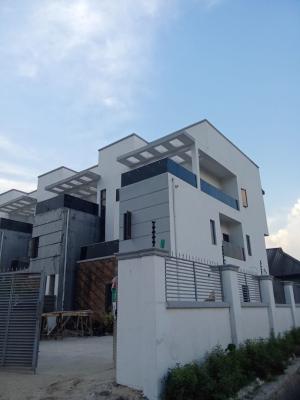 Exquisitely Built 4 Bedroom Terrace Duplex with Swimming Pool, Iyaganku, Ibadan, Oyo, Terraced Duplex for Sale