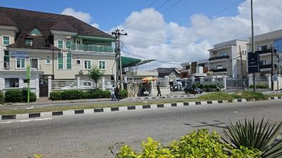 a Commercial 16rooms Semi Detached House, Mobolaji Johnson Estate Lekki Phase1, Lekki Phase 1, Lekki, Lagos, Commercial Property for Rent