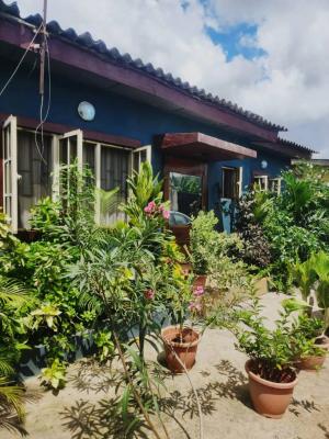 Comtemporary 3 Bedroomw All Room Ensuites, Self Compound Available, Gold Crescent, Jakande, Isolo, Lagos, Detached Bungalow for Sale