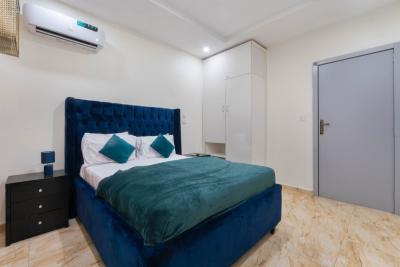 Luxury En-suite Studio Room with 24hrs Power, Gym, & Swimming Pool, Royal Pine Estate, Orchid Road, Lekki, Lagos, Self Contain (single Rooms) for Rent