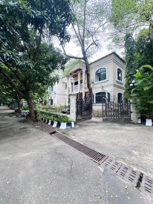 1 Bedroom Apartment with Pool, Eleganza Estate, Lekki, Lagos, Flat / Apartment for Rent