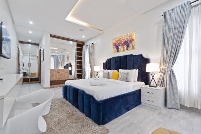 Premium 3-bedroom Serviced Apartment in Lekki Phase 1 Available Today, Off Bisola Durosinmi Etti Drive, Lekki Phase 1, Lekki Phase 1, Lekki, Lagos, Flat / Apartment Short Let