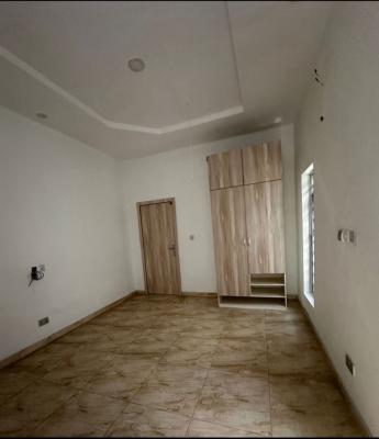 Luxury Mini Flat with Peesonal Kitchen and Prepaid Meter, Dpk Orchid Road, Lekki, Lagos, Mini Flat (room and Parlour) for Rent