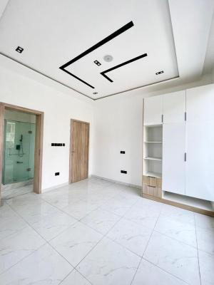 *  Luxury Newly Built 3 Bedroom Flat with a Room, Ikate, Lekki, Lagos, Flat / Apartment for Rent