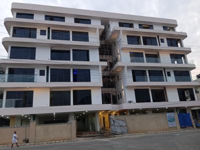 a Bespoke Smart Four (4) Bedroom Maisonette + Bq, Wifi, Pool, Gym, Shonibare Estate, Maryland, Maryland, Lagos, House for Rent