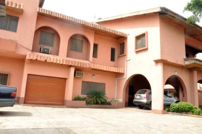 5 Bedroom Fully Detached House, Festac, Amuwo Odofin, Lagos, Detached Duplex for Sale