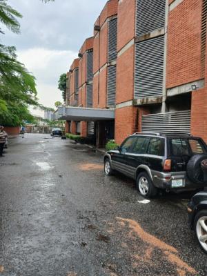 Well-structured Hospital Building with Spacious Layout Suitable for La, Old Ikoyi, Ikoyi, Lagos, Commercial Property for Sale