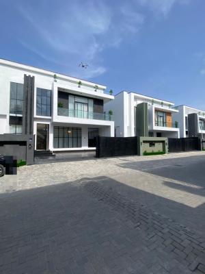 A Stunning 5 Bedroom Fully Detached Duplex