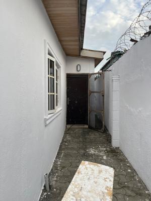 Well Renovated 3bed with Gate House in a Code to Access Est, Abraham Adesanya Estate, Ajah, Ajah, Lagos, Semi-detached Bungalow for Rent