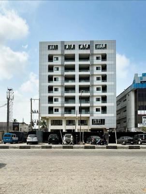 Luxury Built and Spacious 2 & 3 Bedroom Apartment with Pool, Victoria Island (vi), Lagos, Flat / Apartment for Rent