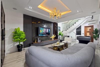 Brand New Three Bed Room Apartment Available Today, Lekki Phase 1, Lekki, Lagos, Flat / Apartment Short Let