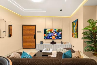 Executive 1-bedroom Apartment, Ikeja Gra, Ikeja, Lagos, Flat / Apartment Short Let