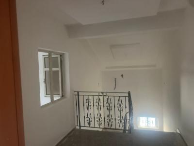 Well Renovated 4 Bedroom Semi-detached Duplex with Bq, Victoria Island (vi), Lagos, Semi-detached Duplex for Sale