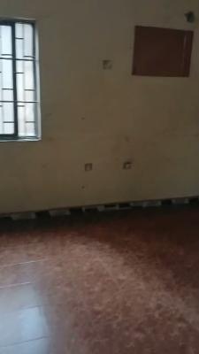 3 Bedroom Apartment in an Estate, Off College Road, Ogba, Ikeja, Lagos, Flat / Apartment for Rent