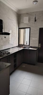 3 Bedroom Flat with a Room Bq, Off Admiralty Way, Lekki, Lagos, Lekki, Lagos, Flat / Apartment for Rent