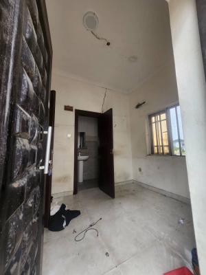 Self Contain, Lakeview Estate, Orchid, Lekki Expressway, Lekki, Lagos, Self Contain (single Rooms) for Rent