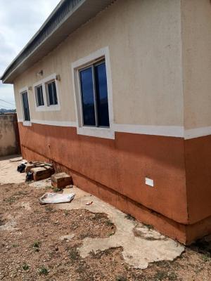 Exquisite Bungalow, New Ife Road, Ibadan, Oyo, Detached Bungalow for Sale