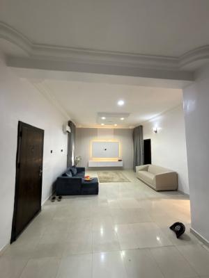 Very Spacious 3 Bedroom Apartment (unfurnished), Lekki Phase 1, Lekki, Lagos, Flat / Apartment for Rent