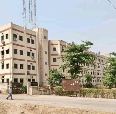 Largest Plaza with 400 Offices, By National Library, Central Business District, Abuja, Plaza / Complex / Mall for Sale
