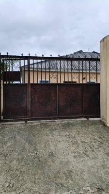Nicely Built Room and Parlour in a Close By Bogije Pedestrian Bridge, Bogije 2 Minutes Away From The Express, Ibeju Lekki, Lagos, Mini Flat (room and Parlour) for Rent