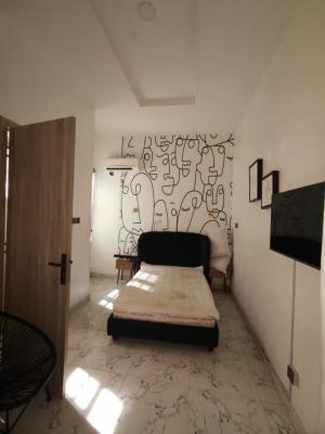 Spacious Fully Furnished Room in a Shared Apartment Upstairs, Royal Pine Estate Orchid Road Eleganza Bustop Lekki Lagos, Lekki, Lagos, Flat / Apartment for Rent