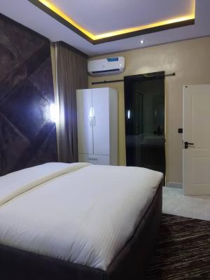 Exclusive Furnished 3 Bedroom  Apartment, Shonibare Estate, Maryland, Lagos, Flat / Apartment for Rent