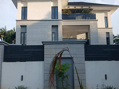 Luxury and Brand New 8 Bedroom Detached Duplex with Pool — Maitama District, Abuja