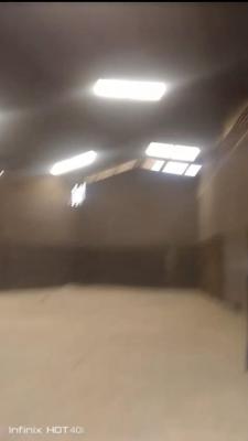 Warehouse Measuring ( *1,100 Sqm* ) Self Compound, Along Airport Road, Ikeja, Ikeja, Lagos, Warehouse for Rent
