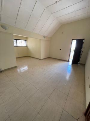 Spacious Studio Apartment with 24hrs Electricity and Treated Clean Wat, Ikota, Lekki, Lagos, Self Contain (single Rooms) for Rent