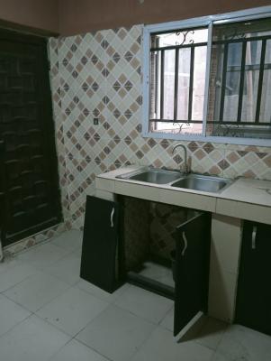 Lovely 2 Bedroom Flat, Olowora, Magodo, Lagos, Flat / Apartment for Rent