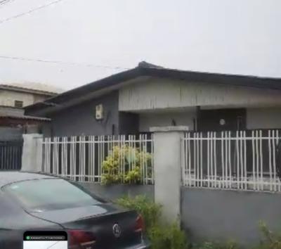 5bedroom Bungalow with Bq on 475sqm of Land, Adeniran Ogunsanya, Surulere, Lagos, Detached Bungalow for Sale